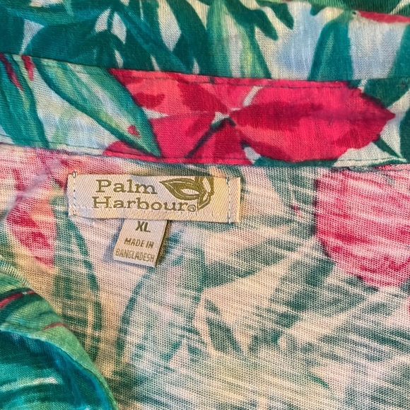 Hawaiian print sleeveless top Xl - Picture 3 of 4